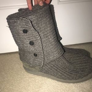Grey Knit Uggs